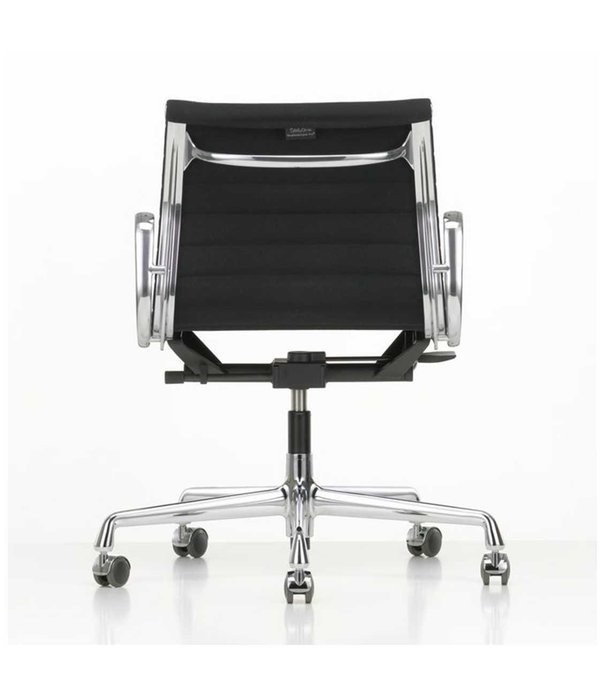 Vitra  Vitra - Soft Pad Chair EA 217, black leather