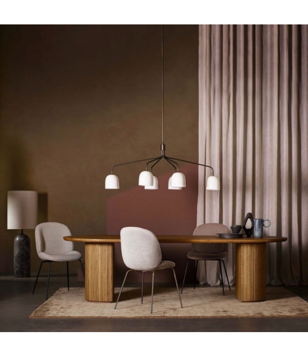 Gubi  Howard Chandelier 4 arm, short, bone china