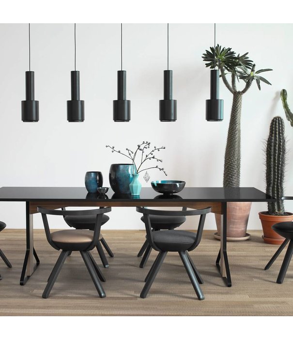 Artek  Artek - A110 pendant black / black