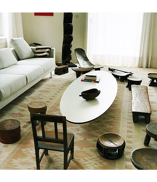 Vitra  Vitra Eames Elliptical Table ETR, HPL wit laminaat