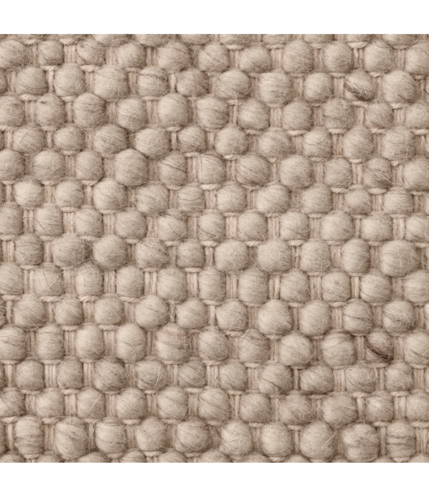 Vipp  143 - 147 Voerkleed wol sand