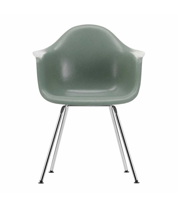 Vitra  Vitra Eames DAX fiberglass Eetkamerstoel met arm,  chroom poten