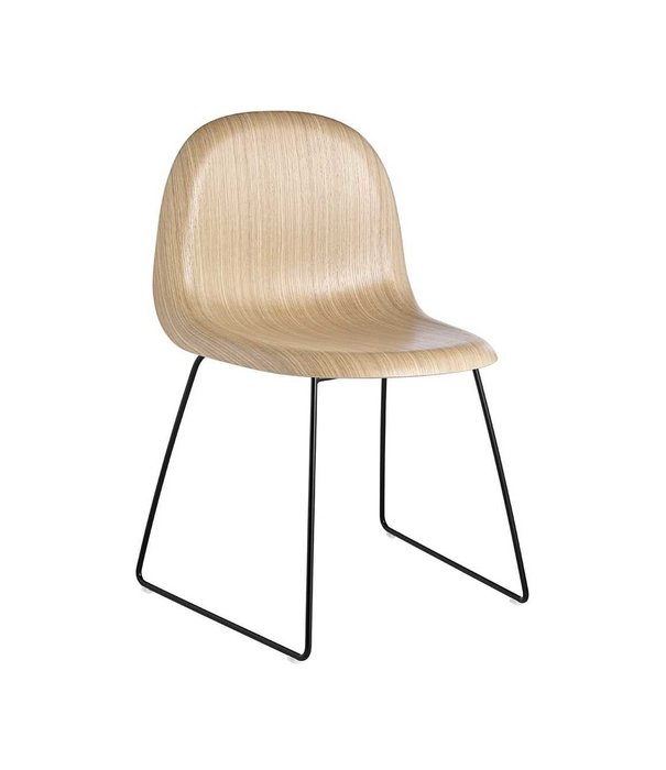 Gubi  Gubi - 3D dining chair wood shell - base sledge