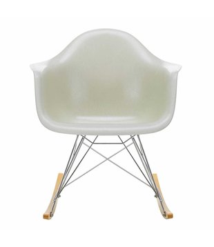 Vitra Eames Fiberglass RAR Schommelstoel, goud esdoorn onderstel
