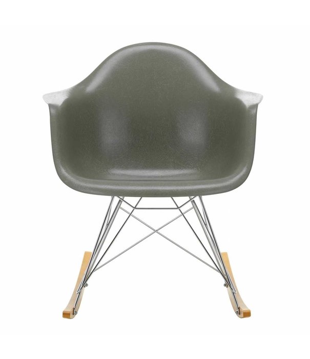 Vitra  Vitra Eames Fiberglass Armchair RAR chrome / gold maple