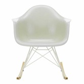 Vitra - Eames Fiberglass Armchair RAR gold maple, white