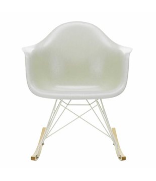 Vitra - RAR Fiberglass rocking chair gold maple, white