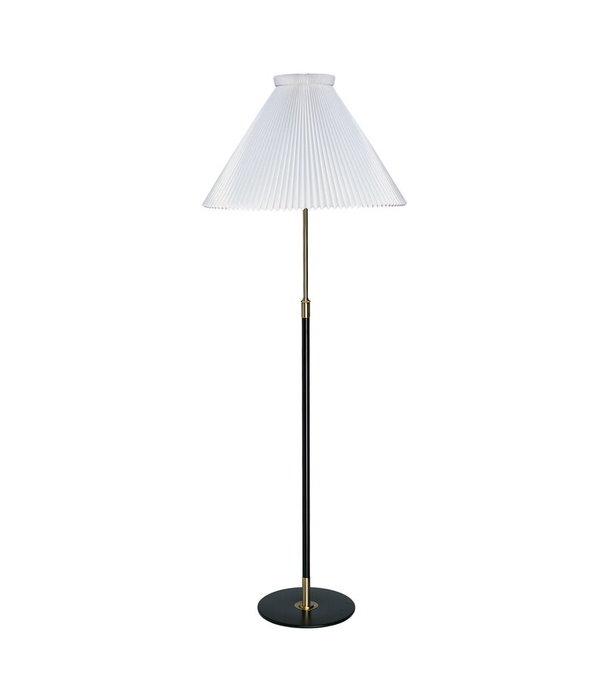 Le klint  Model 351 Vloerlamp messing, zwart voet