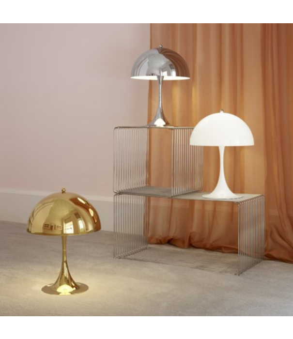 Louis Poulsen  Louis Poulsen - Panthella 320 table grey opal