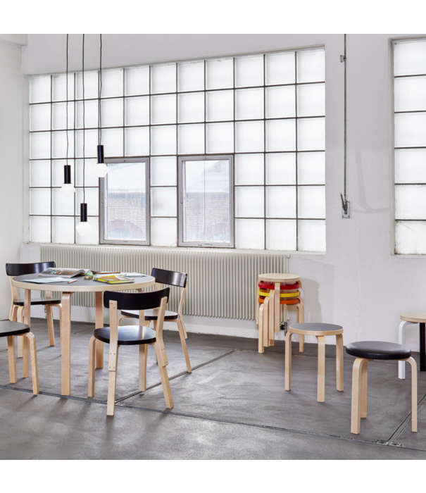 Artek  Stool 60 birch, seat black