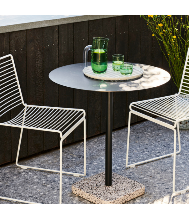 Hay  Hay - Terrazzo tafel rood - sky grijs top Ø70 cm