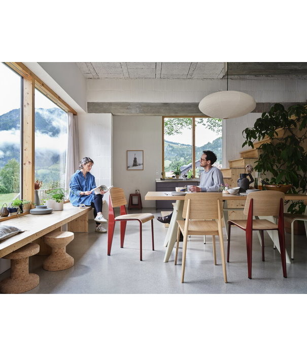 Vitra  Vitra - Standard chair natural oak - Japanese red