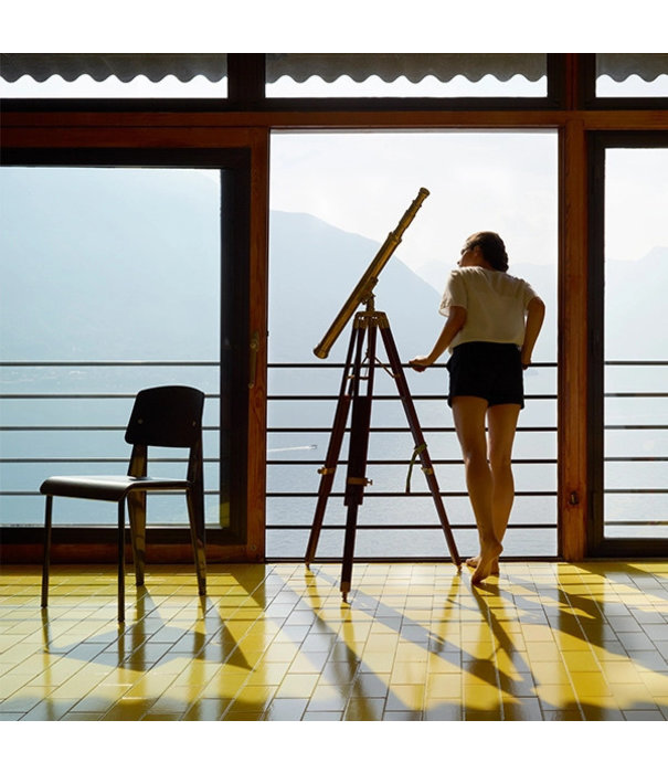 Vitra  Vitra  Standard SP Dining Chair plastic,   Japanese red base