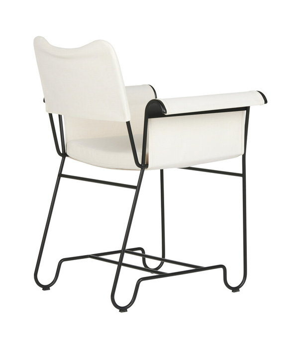 Gubi  Gubi - Tropique dining chair w/o fringes black / white