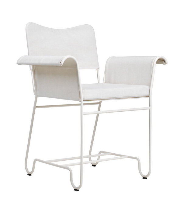 Gubi  Gubi - Tropique dining chair w/o fringes white - white