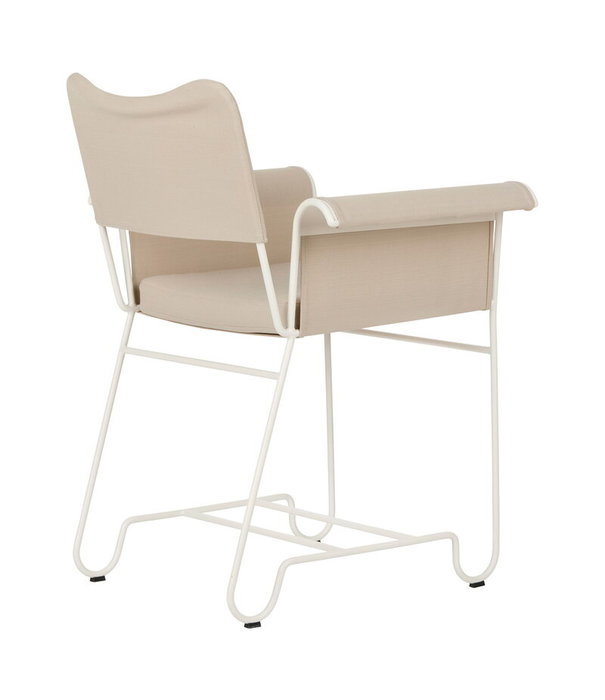 Gubi  Gubi - Tropique dining chair w/o fringes white / beige