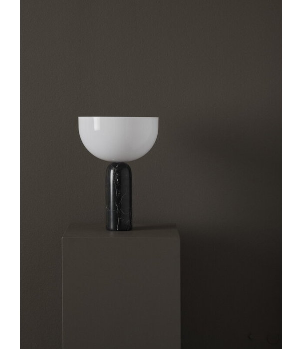 New Works  New Works - Kizu tafellamp small - zwart marmer