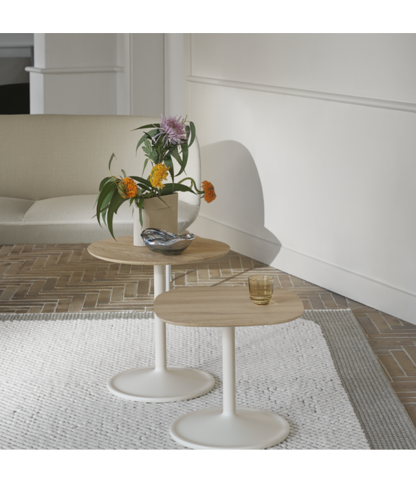 Muuto Ridge Vase beige