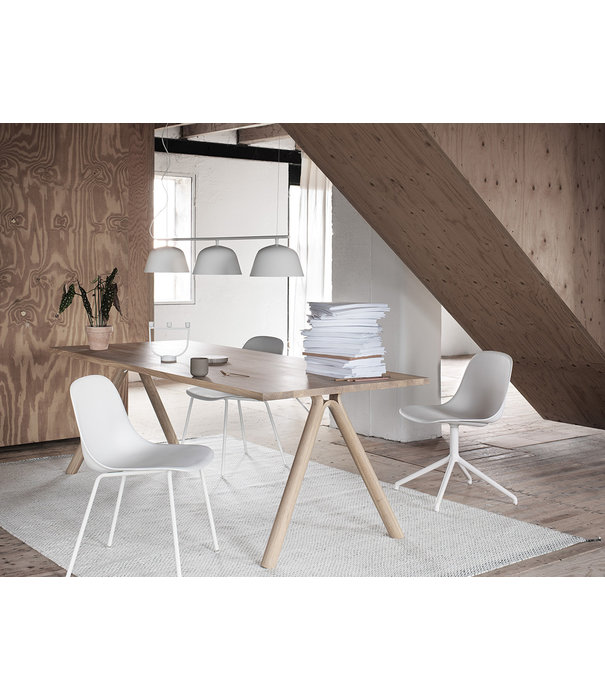 Muuto  Muuto - Ambit Rail pendant lamp taupe