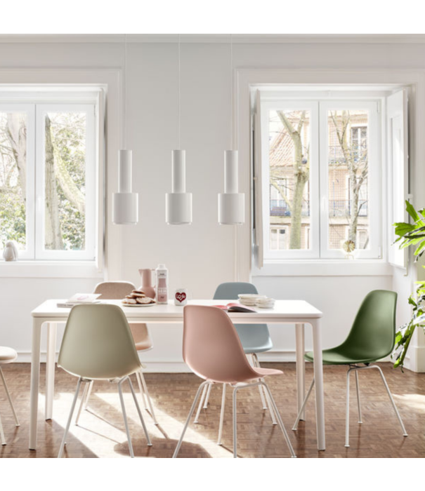 Vitra  Vitra Tripod Clock brass