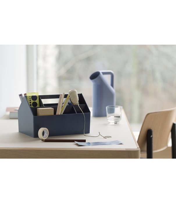 Muuto Sketch Toolbox midnight blue