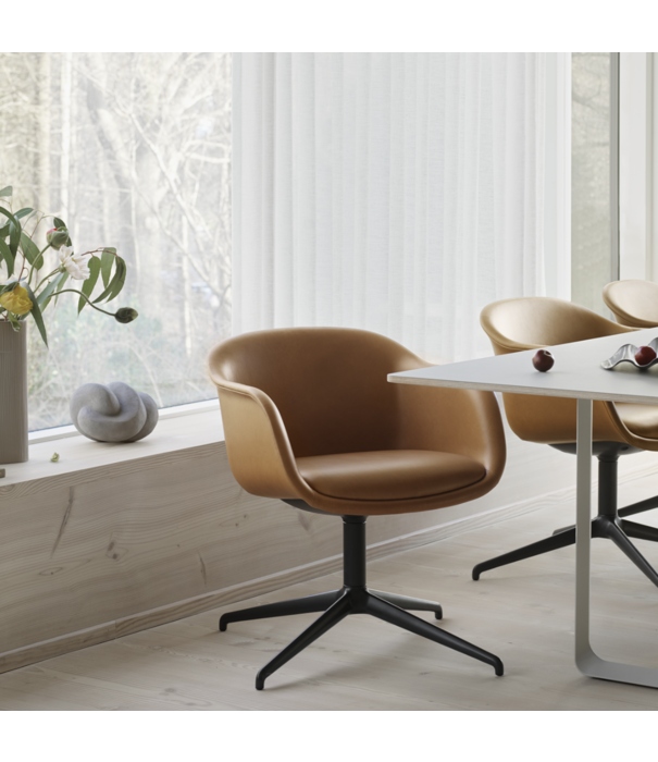 Muuto  Muuto  Fiber Conference Armchair cognac leather, swivel with gas lift, castors, tilt