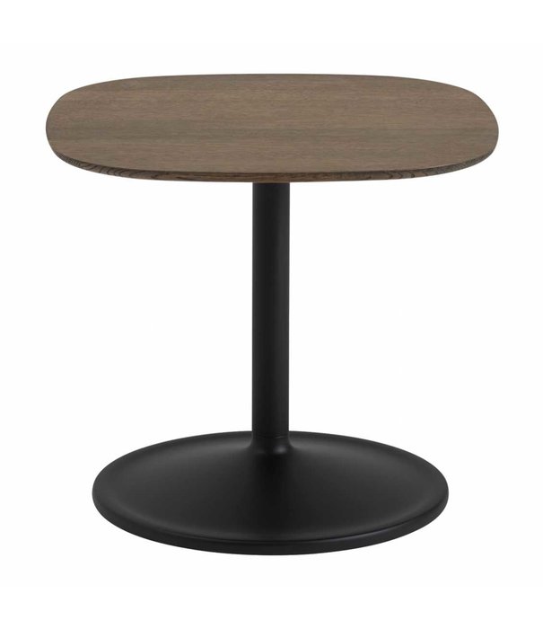 Muuto  Muuto - Soft Side Table geolied eiken, off white voet 45 x 45