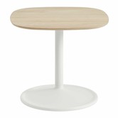 Muuto - Soft Side Table geolied eiken, off white voet 45 x 45