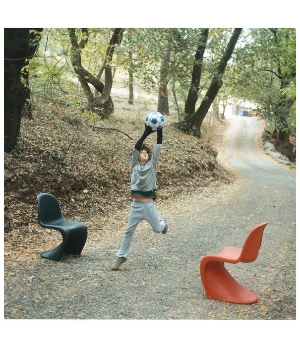 Vitra  Vitra Panton Junior Chair soft mint