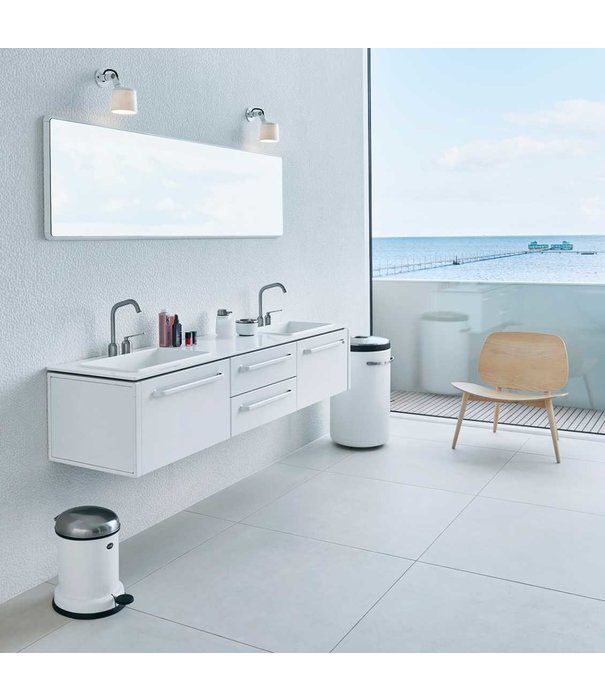 Vipp  Vipp 524 Wall Lamp white