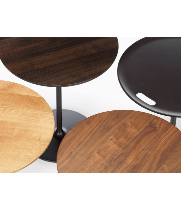 Vitra  Vitra - Occasional Low table gerookt eiken, chocolade onderstel