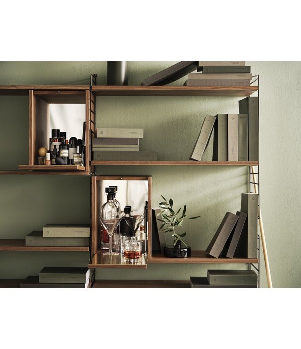 String  String System Collection - Tiny Cabinet walnu, hatch door