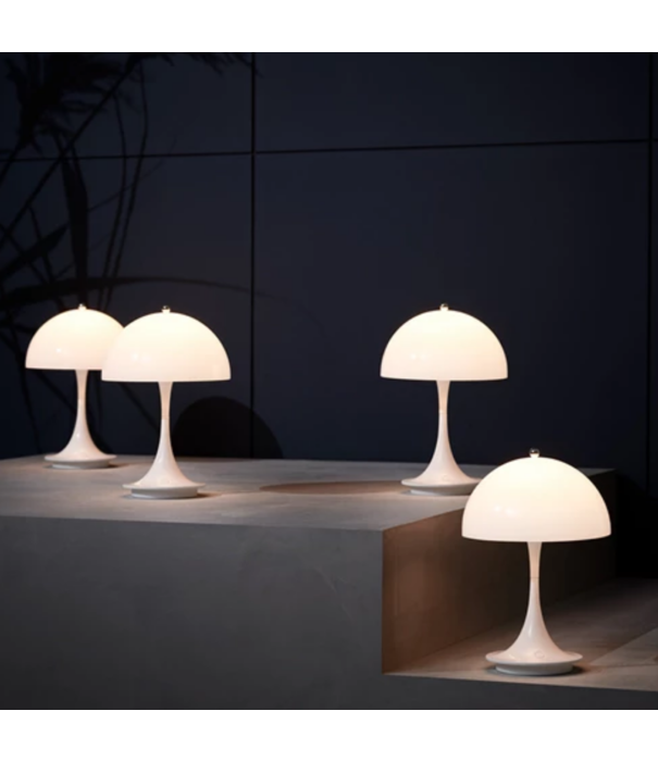 Louis Poulsen  Louis Poulsen - Panthella 160 Portable wit opaal acryl