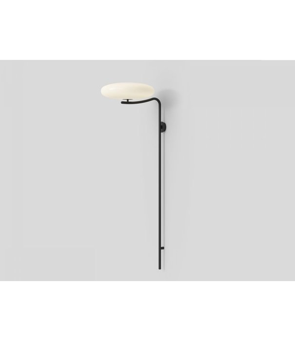 Astep  Astep: Model 2065 wandlamp met stekker