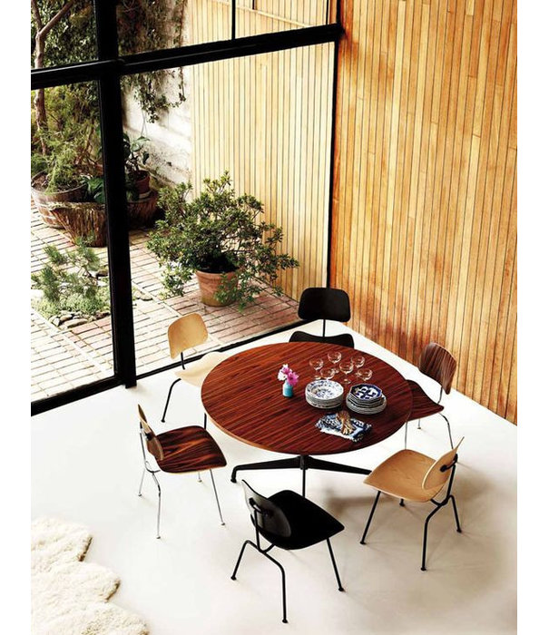 Vitra  Vitra  DCM Dining Chair black ash, chrome base