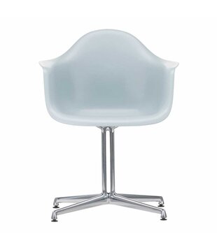 Vitra Eames DAL Eetkamerstoel met arm, gepolijst onderstel