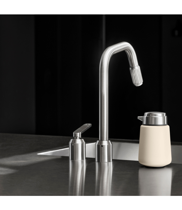 Vipp  9 zeepdispenser beige