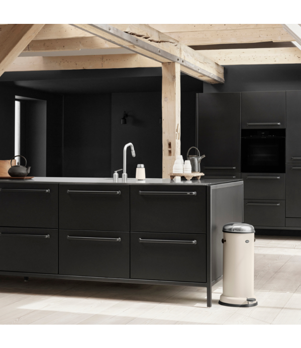 Vipp  Vipp 16 Pedaalemmer beige 18L