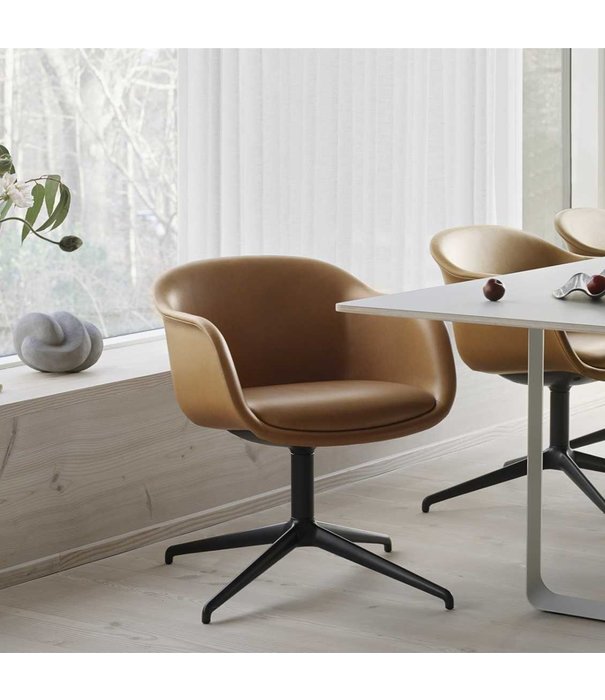 Muuto  Muuto - Fiber Conference chair Remix 133 grey - fixed