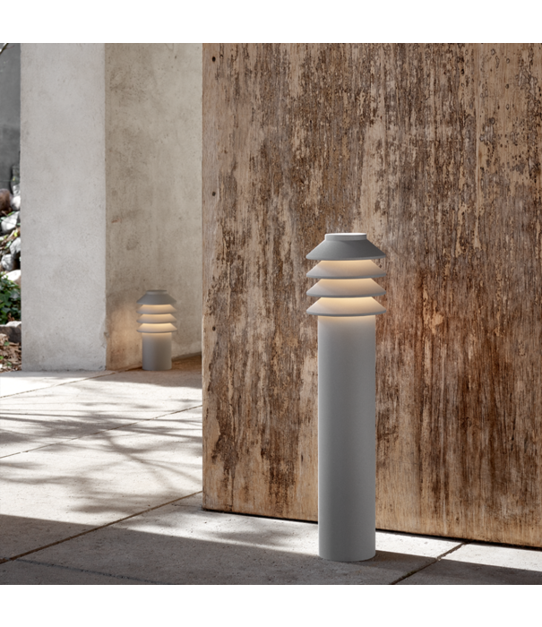 Louis Poulsen  Louis Poulsen - Bysted Garden outdoor lamp short - Corten