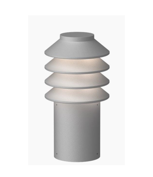 Louis Poulsen  Louis Poulsen - Bysted Garden outdoor lamp short - Corten