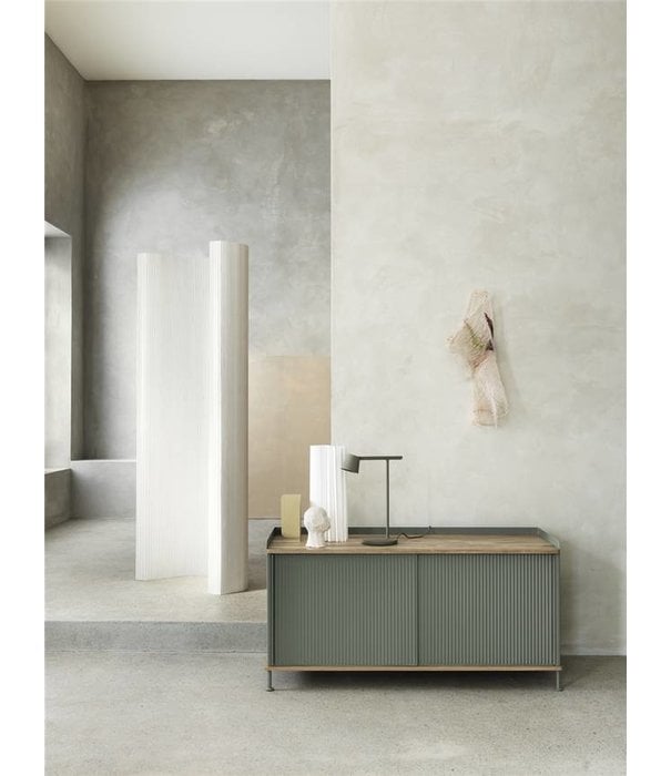 Muuto  Muuto - Enfold dressoir Low Zwart / Eiken