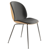 Gubi - Beetle chair oak - Camo leather tundra grey 3 - black chromed legs