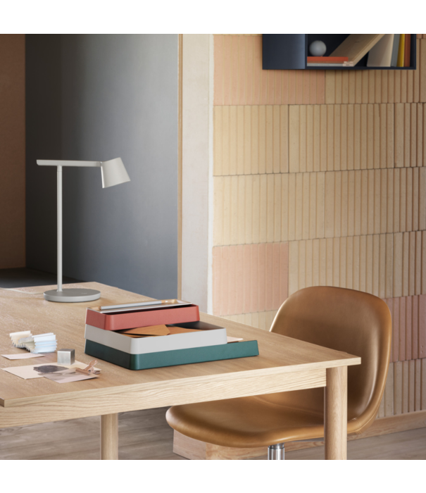 Muuto  Muuto Linear Wood Table oak 200 cm