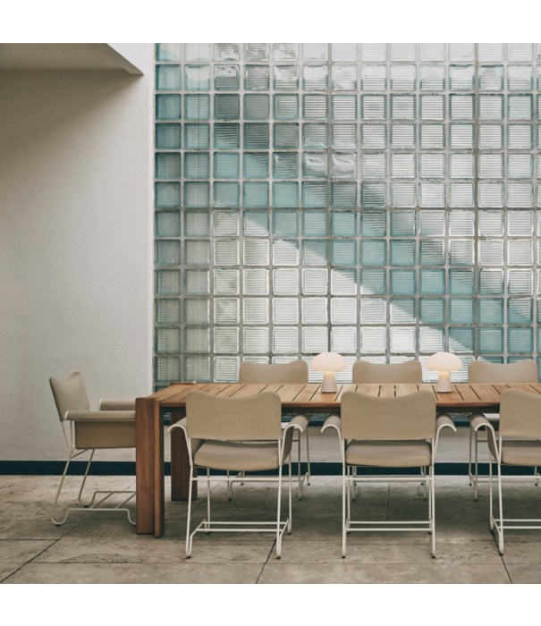 Gubi  Gubi Atmosfera Eettafel teak 281 x 105