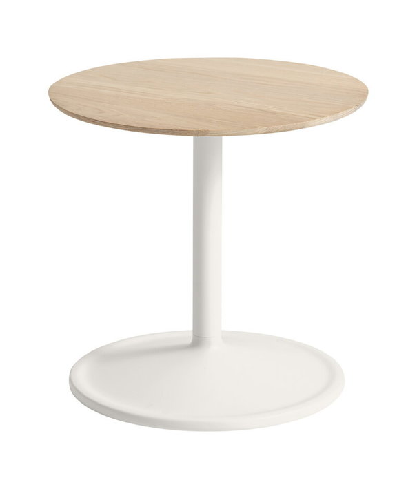 Muuto Muuto - Soft Side Table solid oak, off white Ø41 / H40
