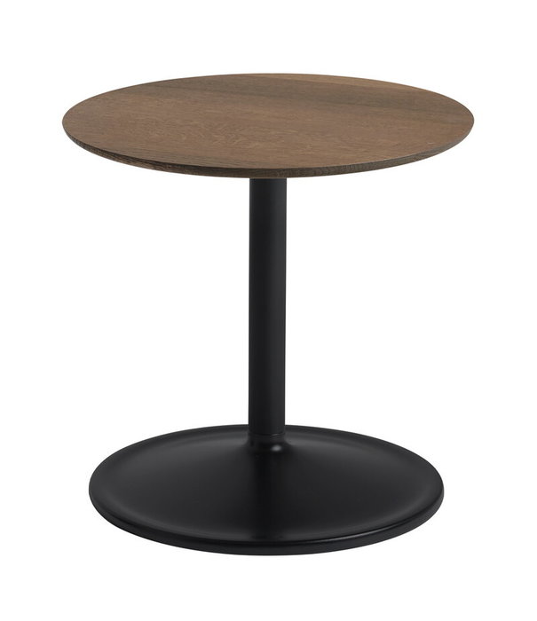 Muuto  Muuto - Soft Side Table oiled smoked oak, black Ø41 / H40