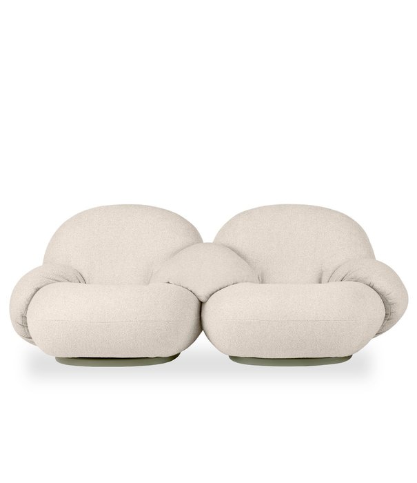 Gubi  Gubi - Pacha outdoor 2 seater sofa with armrest Libera 01 Rice