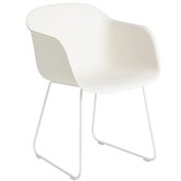Muuto Fiber Armstoel natural white, slede wit