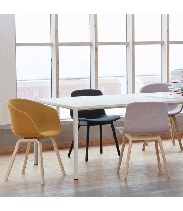 Hay  Hay AAC 23 Chair cognac Sense leather, oak legs